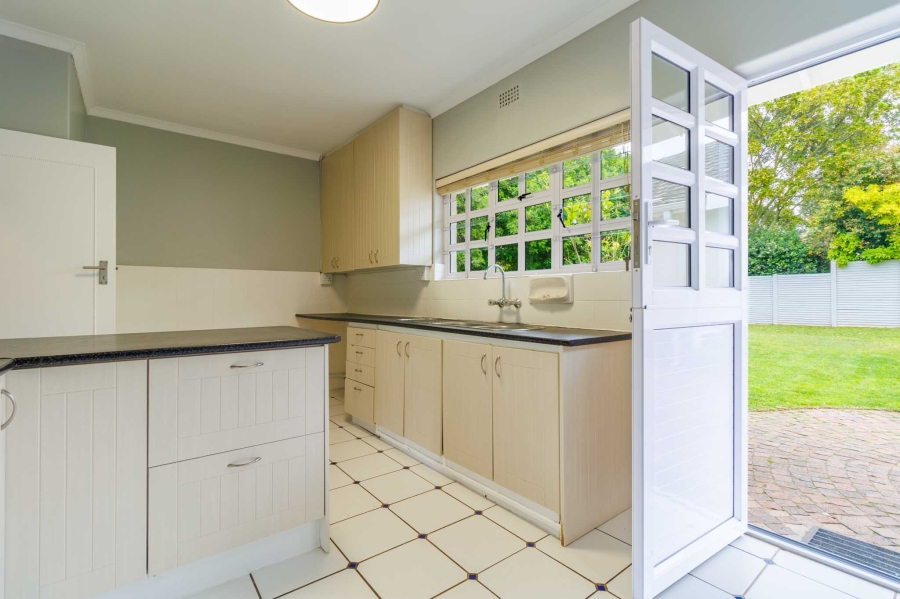 To Let 3 Bedroom Property for Rent in Durbanville Hills Western Cape